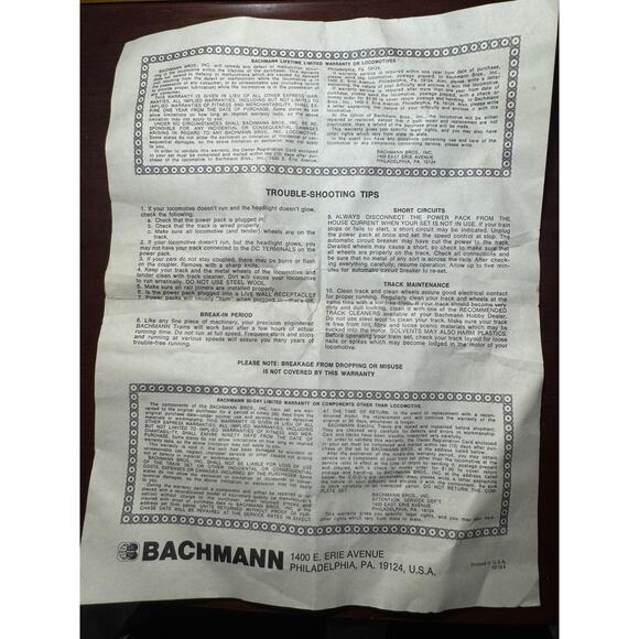 8 Bachman Trestle Bridge HO Scale Train Cars, Track, Bridge Trestle & Power Pack - Picture 8 of 8